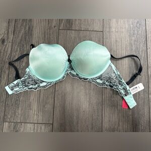 34DD La Senza push-up bra! Never worn & new with tags!